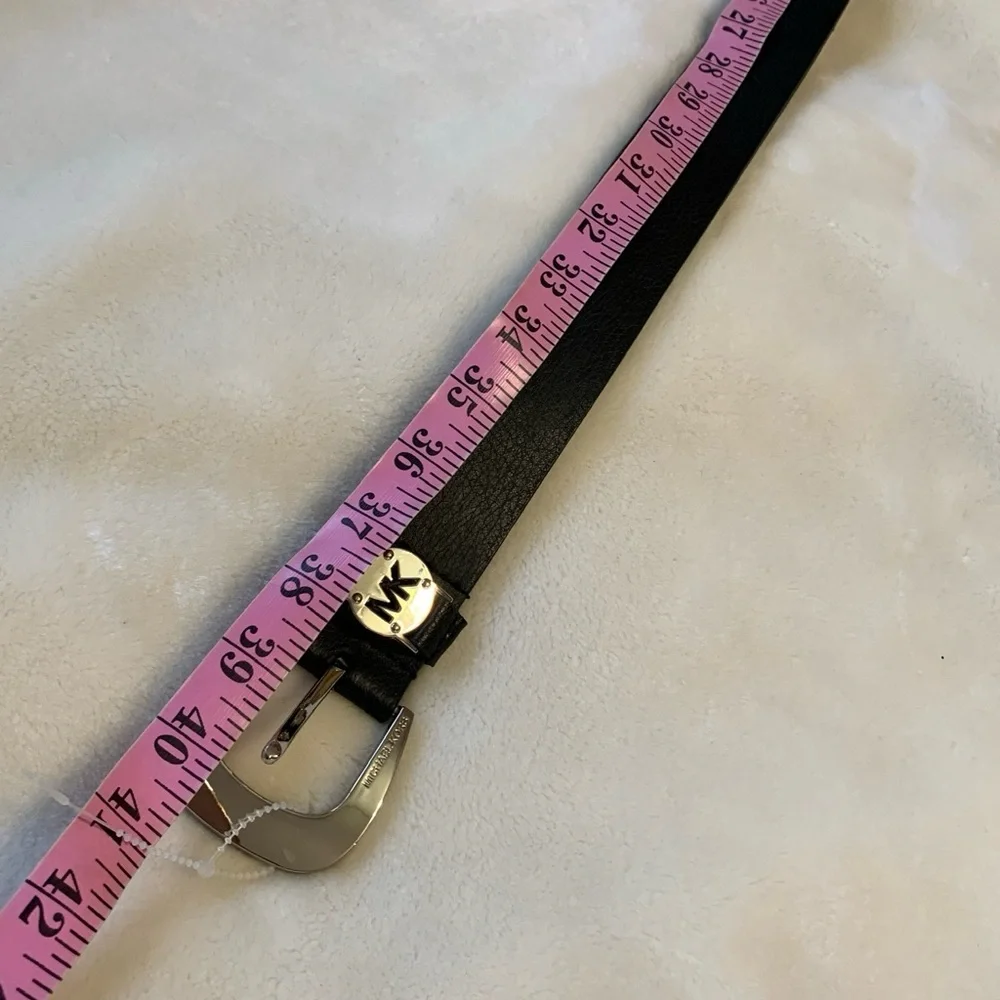 MICHAEL KORS black Genuine leather ladies belt withMK monogram Size Med NWOT